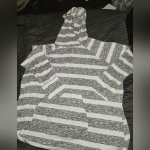 LuLaRoe 3xl Amber long sleeve hooded tshirt gray and white stripes